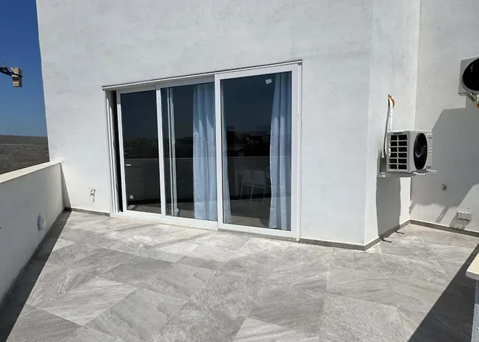 Lägenhet Cozy 1-bedroom Penthouse - By Hostmt Ta' Penza