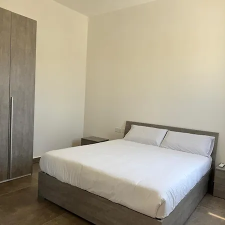 דירה Cozy 1-bedroom Penthouse - By Hostmt Ta' Penza