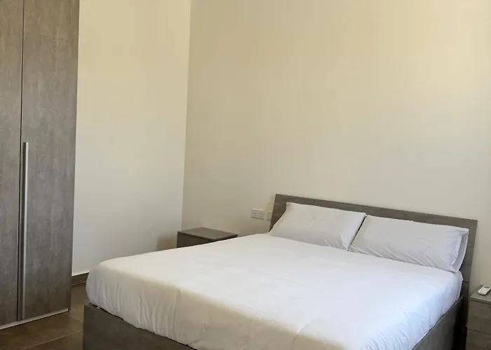 Διαμέρισμα Cozy 1-bedroom Penthouse - By Hostmt Ta' Penza